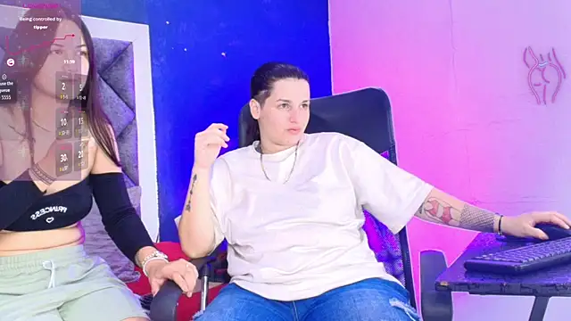 aidanaandvictoria online show from 04/24/26, 12:40