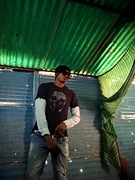 spittingpig1 online show from 03/15/26, 06:14