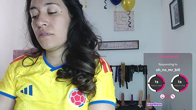 Snapshot of violeta_scott chatting on 07/03/26, 02:01 violeta scott online show from 07/03/26, 02:01