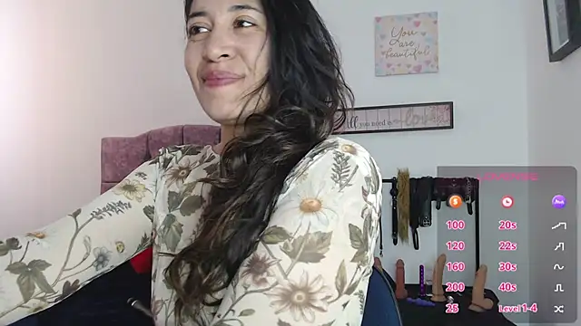 Snapshot of violeta_scott chatting on 07/24/26, 03:21 violeta scott online show from 07/24/26, 03:21
