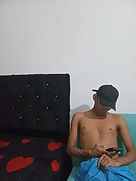 Snapshot of Boys_xxx_ chatting on 07/01/26, 11:59 Boys xxx online show from 07/01/26, 11:59