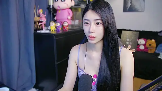 XiaoYuBao- online show from 04/08/26, 05:18