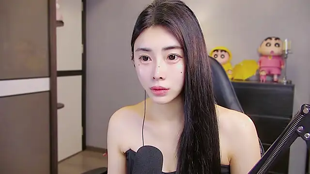 Snapshot of XiaoYuBao- chatting on 05/02/26, 07:57 XiaoYuBao- online show from 05/02/26, 07:57