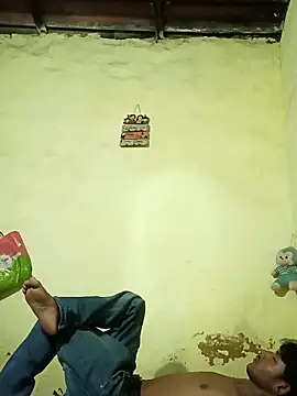 YourTeenBoy21 online show from 04/21/26, 08:01