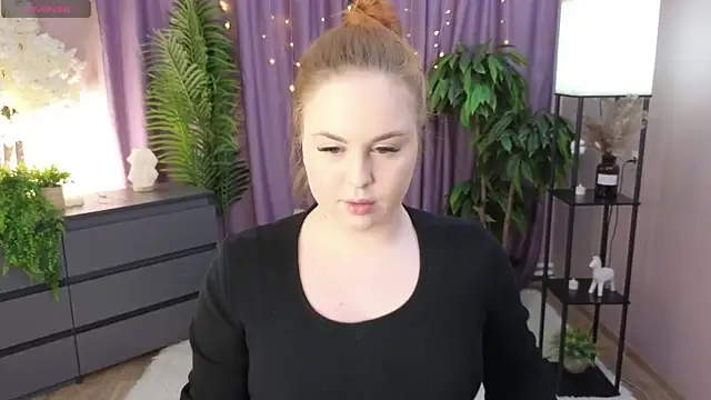 VanesaClark online show from 04/13/26, 11:05