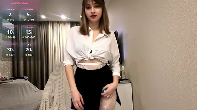 Olivia 132 online show from 03/23/26, 05:50