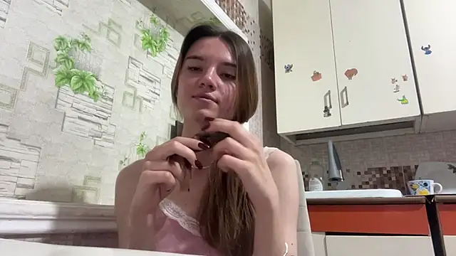 Lili Kilian online show from 04/20/26, 02:09