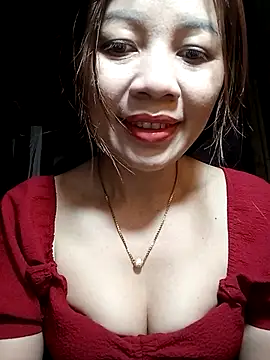 Yiyi102300 online show from 03/27/26, 01:55