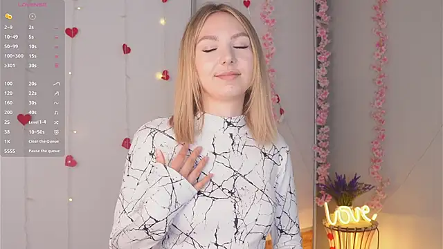 DottyTaliaferro online show from 06/10/26, 04:06