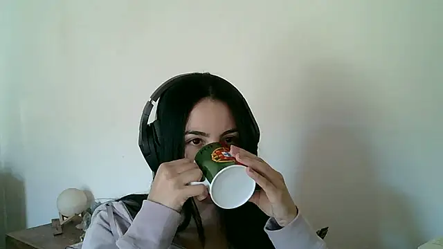 Snapshot of AnabeleNogueira chatting on 06/17/26, 05:14 AnabeleNogueira online show from 06/17/26, 05:14
