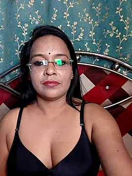 hornyrosy321 online show from 04/18/26, 07:58