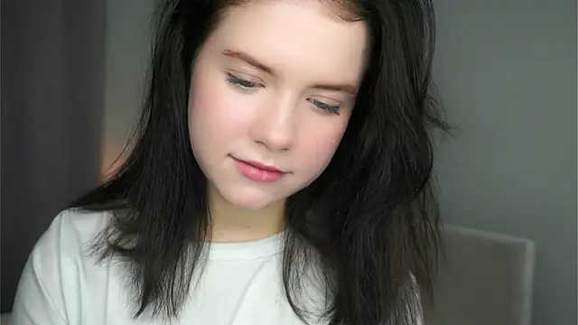 Snapshot of ThoraVictor chatting on 03/16/26, 08:29 ThoraVictor online show from 03/16/26, 08:29