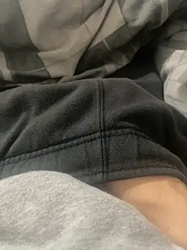 Snapshot of yjzeva chatting on 03/14/26, 02:50 yjzeva online show from 03/14/26, 02:50