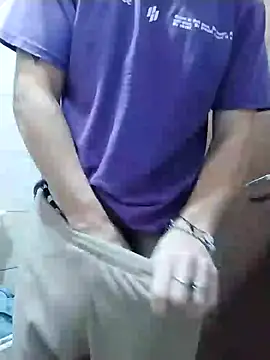 Snapshot of MpKev chatting on 03/14/26, 08:03 MpKev online show from 03/14/26, 08:03