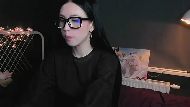 lizaa breeze online show from 04/18/26, 05:28