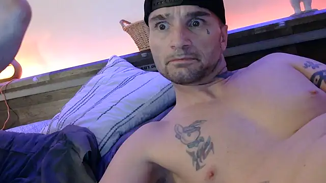 dropanddrippy1 online show from 03/27/26, 05:02