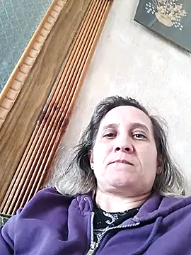 KatieLove133 online show from 05/15/26, 02:57