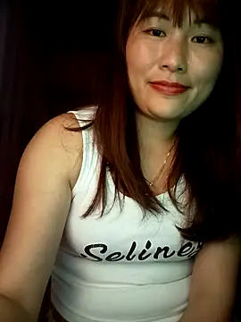 Lucxy-ki6 online show from 03/23/26, 02:43