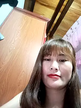 Lucxy-ki6 online show from 04/01/26, 01:41