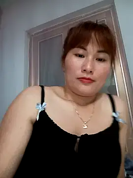 Lucxy-ki6 online show from 05/06/26, 01:05