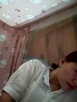 Lucxy-ki6 online show from 05/07/26, 11:43