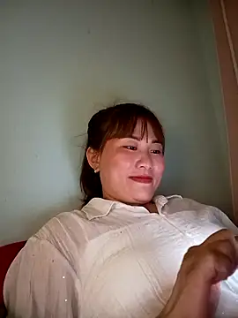Lucxy-ki6 online show from 06/01/26, 01:13