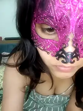 Hottymahi7 online show from 04/19/26, 06:10