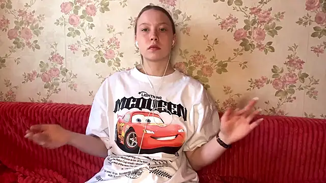EleneShedden online show from 03/21/26, 09:25
