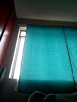 Snapshot of pinkkayla0 chatting on 03/15/26, 10:10 pinkkayla0 online show from 03/15/26, 10:10