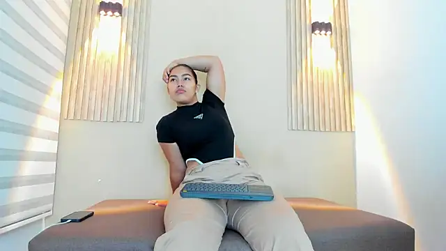 SALOMEE STONE online show from 03/20/26, 12:32