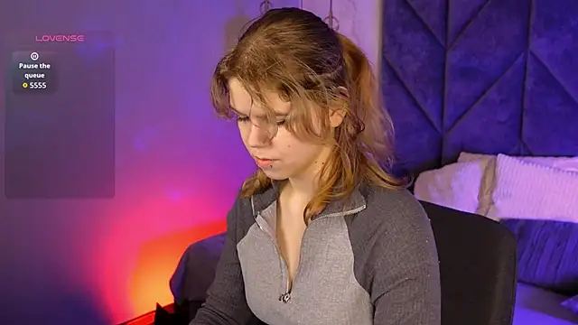 Snapshot of ElizabethVane chatting on 03/27/26, 05:46 ElizabethVane online show from 03/27/26, 05:46