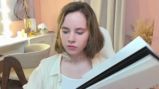 CrystaLeah online show from 03/17/26, 02:20