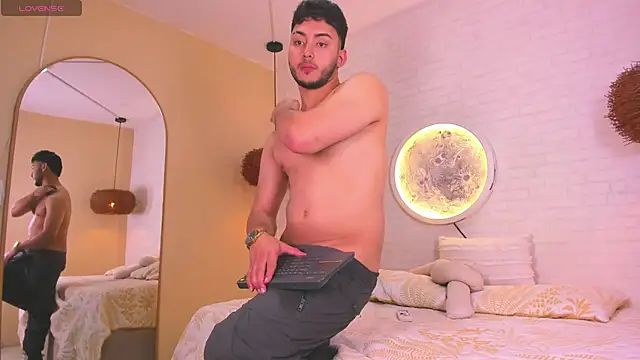 Dylan vega01 online show from 03/14/26, 04:01