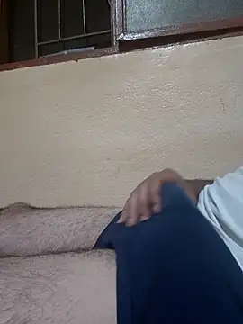 Snapshot of mohmmadboudi7 chatting on 06/18/26, 12:11 mohmmadboudi7 online show from 06/18/26, 12:11