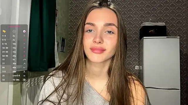 Veluxe online show from 04/15/26, 05:09