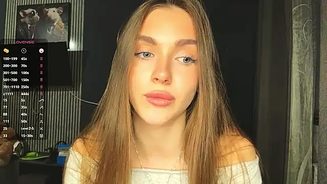 Veluxe online show from 04/29/26, 05:30