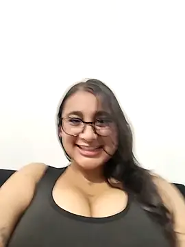 Mia skyy18 online show from 04/16/26, 11:18