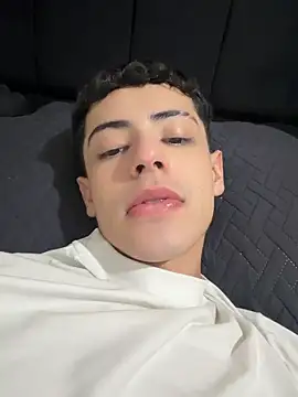 SebastianReed  online show from 04/08/26, 06:13
