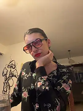 Snapshot of conejita000 chatting on 03/27/26, 02:17 conejita000 online show from 03/27/26, 02:17