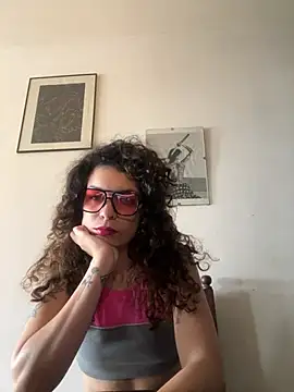Snapshot of conejita000 chatting on 03/28/26, 04:39 conejita000 online show from 03/28/26, 04:39