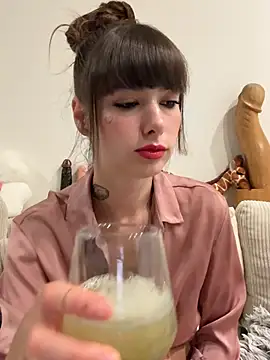 xsugarbabe online show from 05/06/26, 06:24