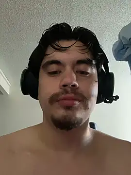 Snapshot of RuledTribe chatting on 03/29/26, 12:43 RuledTribe online show from 03/29/26, 12:43