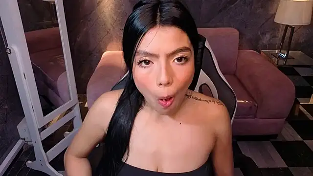  Charlottee b online show from 04/06/26, 07:59