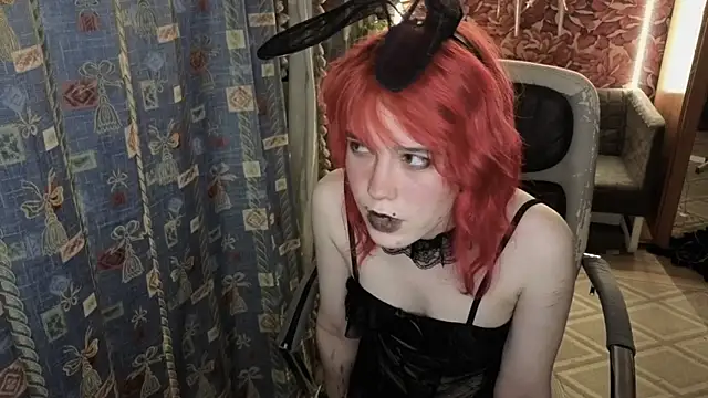 whiny emo boi online show from 05/20/26, 07:53