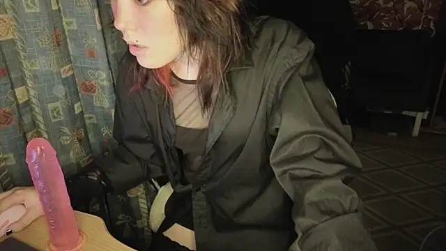 whiny emo boi online show from 06/19/26, 08:23
