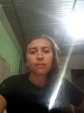 Snapshot of Alana_hitsexy chatting on 03/17/26, 01:03 Alana hitsexy online show from 03/17/26, 01:03