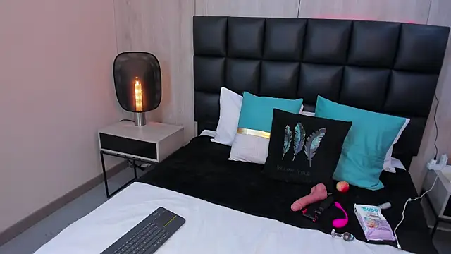 lexy cartier online show from 04/28/26, 04:34