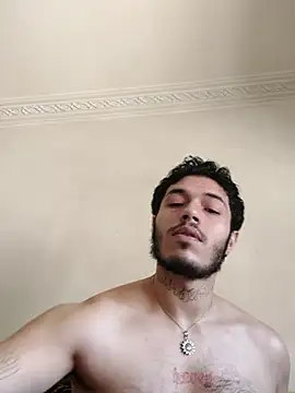 Thewildaliii0 online show from 05/09/26, 02:22