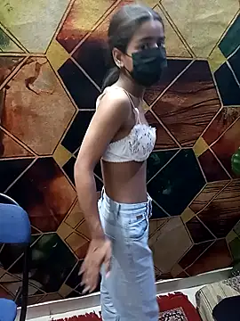 Nisha baby4 online show from 03/31/26, 06:58