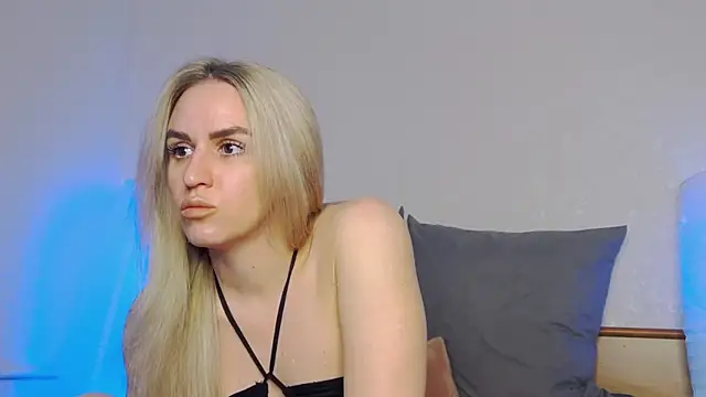 sexy fuzzy socks online show from 04/22/26, 06:27